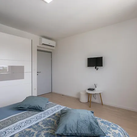 Perkov Private Pool * Kaštela