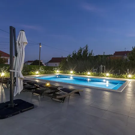 Villa Perkov Private Pool Kastela