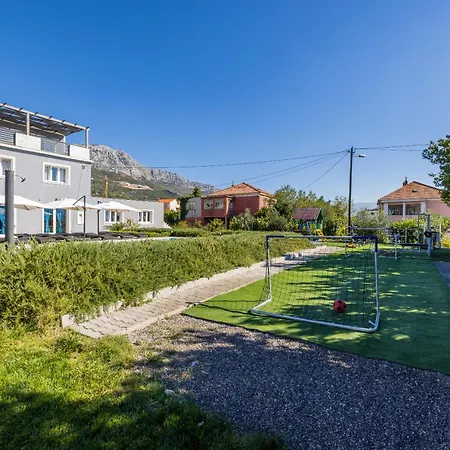 Perkov Private Pool *