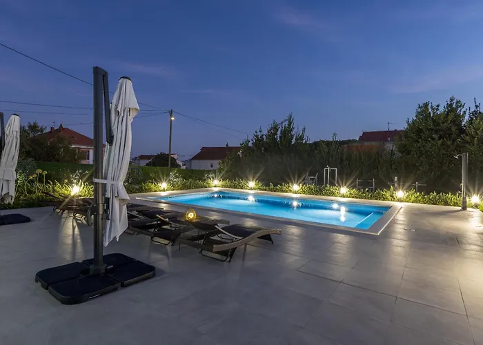 Villa Perkov Private Pool Kaštela