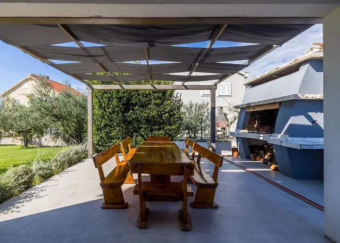Villa Perkov Private Pool Kaštela