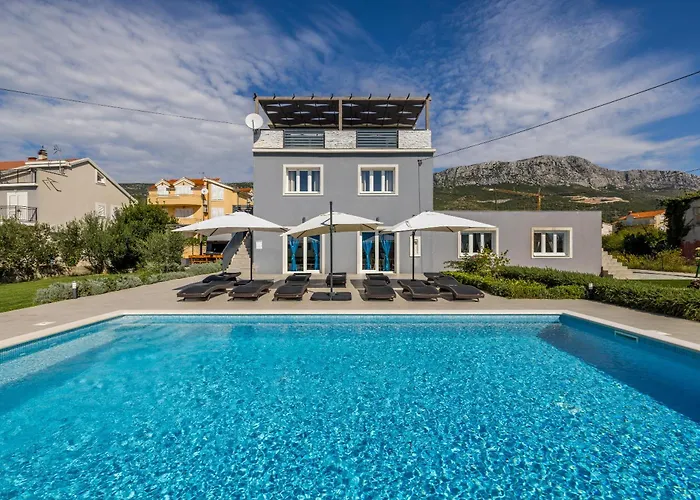 Perkov Private Pool * Kaštela